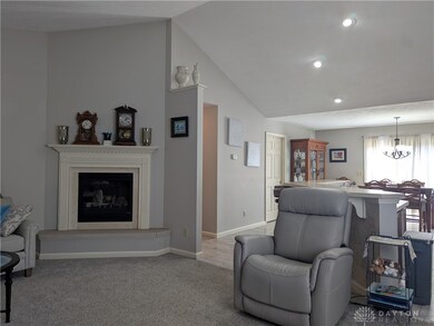 593 Hiser Ave, Springfield, OH 45503 - photo 7