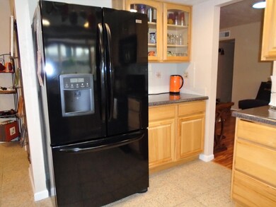 4632 W Lawrence Ln, Glendale, AZ 85302 - photo 7