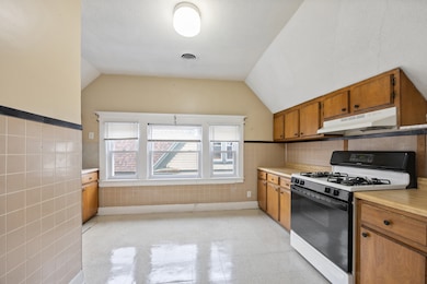 156 Gilbert Ave, New Haven, CT 06511 - photo 4