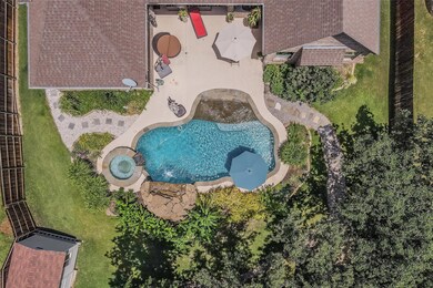 8708 Stewart Dr, North Richland Hills, TX 76182 - photo 2