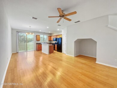 2380 Sunset Bluff Dr, Jacksonville, FL 32216 - photo 3