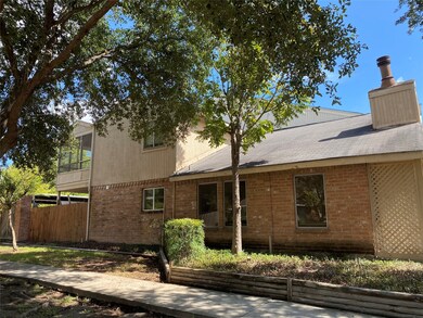 7864 Green Lawn Dr unit 7864, Houston, TX 77088 - photo 3