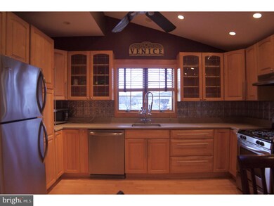 403 Monmouth St, Hightstown, NJ 08520 - photo 7