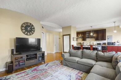 9 Battery St unit 7, Boston, MA 02109 - photo 3