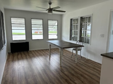 20632 Tahitian Blvd, Estero, FL 33928 - photo 5