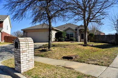 2516 Briar Forest Dr, Denton, TX 76210 - photo 2