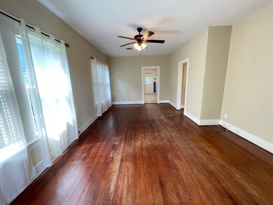 1031 Peddie St, Houston, TX 77009 - photo 5