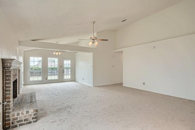 352 Parkview Dr, Hurst, TX 76053 - photo 6