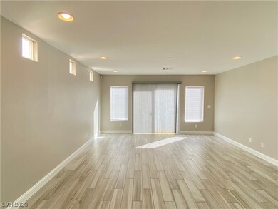 7202 S Bronco St, Las Vegas, NV 89118 - photo 7