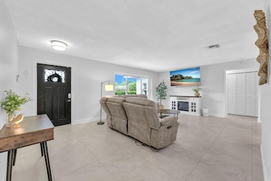 10015 NW 83rd St, Tamarac, FL 33321 - photo 7