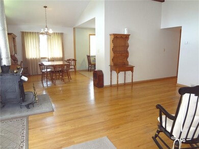 This is the view from the foyer as you come in. Re