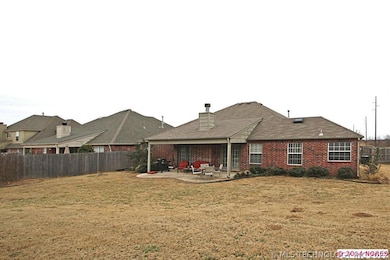 This home is located in the Jenks School District