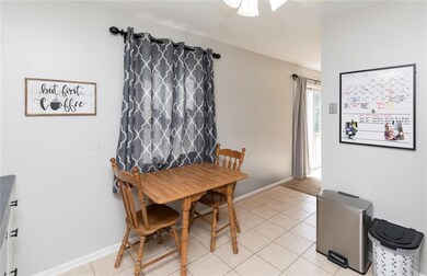 1323 Amos Ave, Des Moines, IA 50315 - photo 6