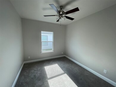 813 Sayle St, Greenville, TX 75401 - photo 7