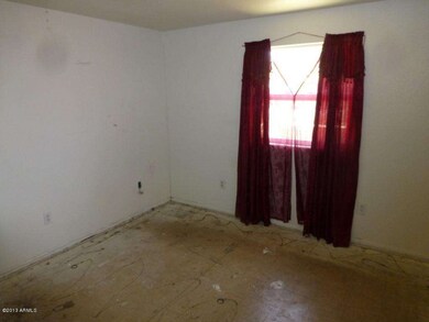 7202 W Devonshire 18