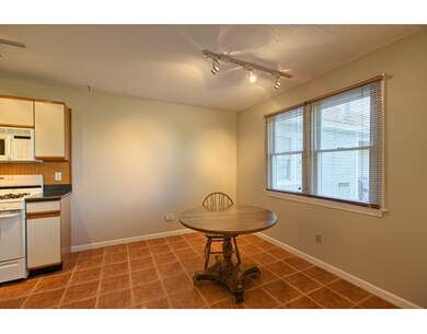 64 Tennis Plaza Rd unit 20, Dracut, MA 01826 - photo 7