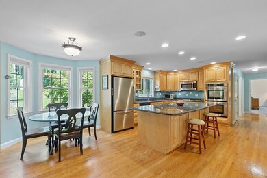 412 Pond St, Dunstable, MA 01827 - photo 4