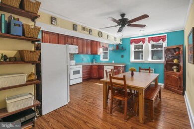 4319 Oakmont St, Philadelphia, PA 19136 - photo 7