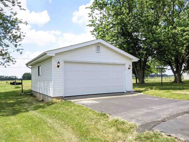 14932 Bluffton Rd, Fort Wayne, IN 46819 - photo 3