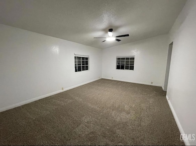 14035 Rosedale Hwy unit 81, Bakersfield, CA 93314 - photo 5