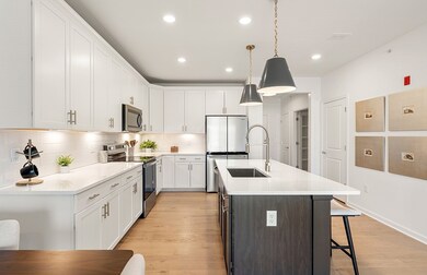 7 Green St unit 202, Shrewsbury, MA 01545 - photo 4