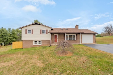 4555 Mountain View Dr, Dublin, VA 24084 - photo 5