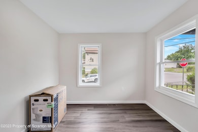 127-129 N Garfield Ave, Scranton, PA 18504 - photo 5