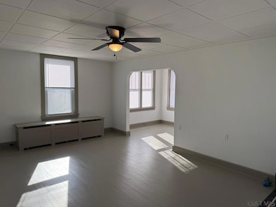 1727 Scalp Ave, Johnstown, PA 15904 - photo 4