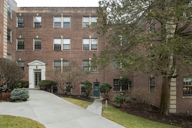 1490 Beacon St unit 4, Brookline, MA 02446 - photo 3