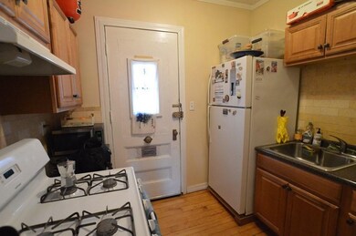 15 Lynde St unit 35, Salem, MA 01970 - photo 2