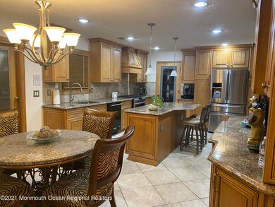 5 Bryce Canyon Rd, Howell, NJ 07731 - photo 2