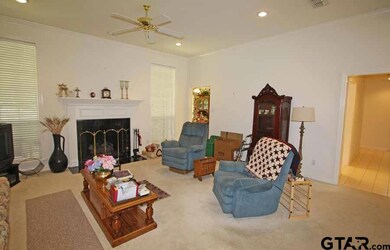 3109 3109 Campus Cir, Tyler, TX 75701 - photo 6