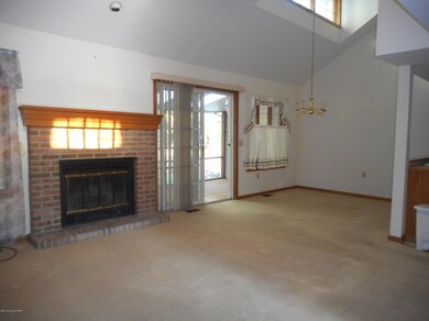 30 Harmon Dr, Stroudsburg, PA 18360 - photo 5