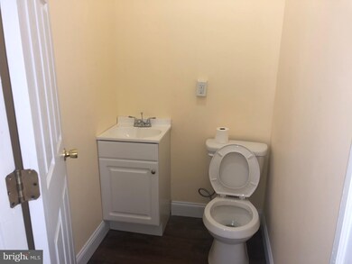 1317 N 11th St, Reading, PA 19604 - photo 6