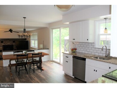 421 Camelot Dr, Brookhaven, PA 19015 - photo 5