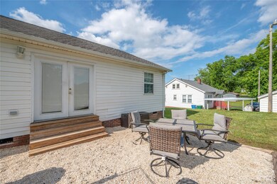 415 Reeves Ave unit 65-66, Albemarle, NC 28001 - photo 3