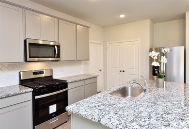 8010 Peppercorn St, Magnolia, TX 77354 - photo 4