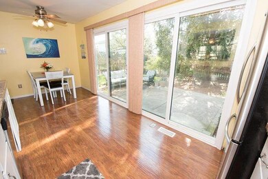 Kitchen/ Dining