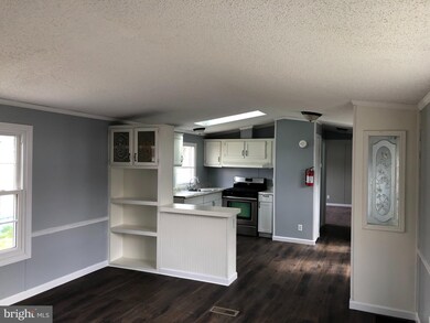 220 Nevada Ave, Williamstown, NJ 08094 - photo 5