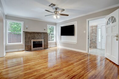 606 Fairbanks St, Houston, TX 77009 - photo 6