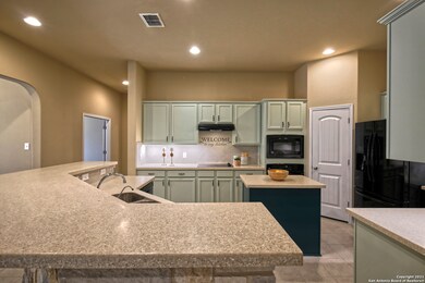 10618 Larch Grove Ct, Helotes, TX 78023 - photo 7