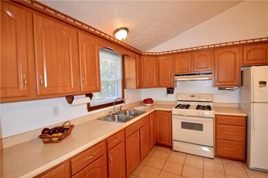 Ceramic flooring and all appliances Stay