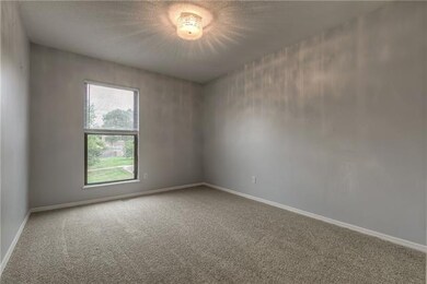 6600 Halsey St, Shawnee, KS 66216 - photo 5