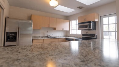 Kitchen Bar
