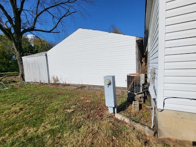 1703 Boulevard Place, Princeton, IN 47670 - photo 4