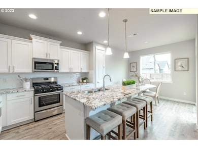 16509 SE Pacific Crest Trail Place unit 758, Happyvalley, OR 97086 - photo 2