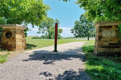 15505 W 61st St, Shawnee, KS 66217 - photo 2