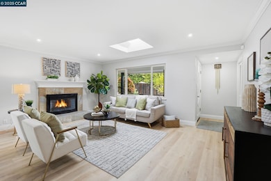 289 Sierra Dr, Walnut Creek, CA 94596 - photo 2