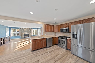 330 W Main St, Avon, MA 02322 - photo 3