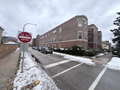 6140 W 19th St unit C2, Cicero, IL 60804 - photo 2